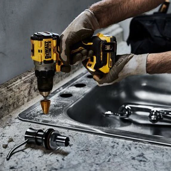 DeWalt Power Tools DeWalt 20V MAX XR Brushless Cordless 1/2" Drill/Driver Powerstack & 2Ah 2-Battery Kit DCD800D1E1 4 DeWalt Power Tools DeWalt 20V MAX XR Brushless Cordless 1/2" Drill/Driver Powerstack & 2Ah 2-Battery Kit DCD800D1E1 - Image 4