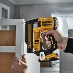 DeWalt Power Tools DeWalt Atomic Compact Series 20V MAX Brushless Cordless 23 Gauge Pin Nailer Kit DCN623D1 -Electrical Tools Store dcn623b 3 1