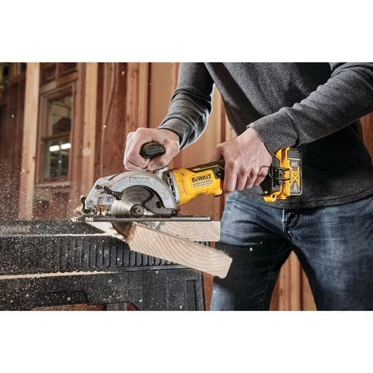DeWalt Power Tools DeWalt ATOMIC™ 20V MAX* Brushless 4-1/2 In Cordless Circular Saw (Tool Only) DCS571B 5 DeWalt Power Tools DeWalt ATOMIC™ 20V MAX* Brushless 4-1/2 In Cordless Circular Saw (Tool Only) DCS571B - Image 5